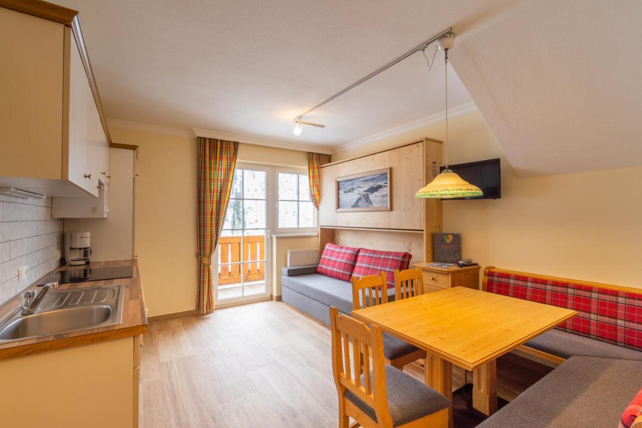 Aparthotel Hubertus Alpine Living Obertauern Exterior foto